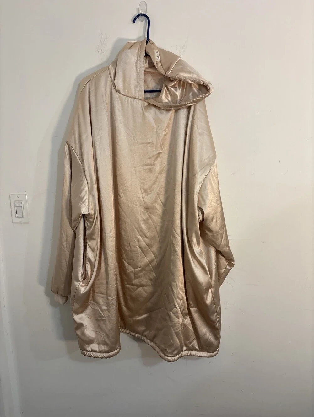 Kitsch Glazey Satin Hoodie Loungewear Charcoal Wearable Blanket w/ Pockets OSFM